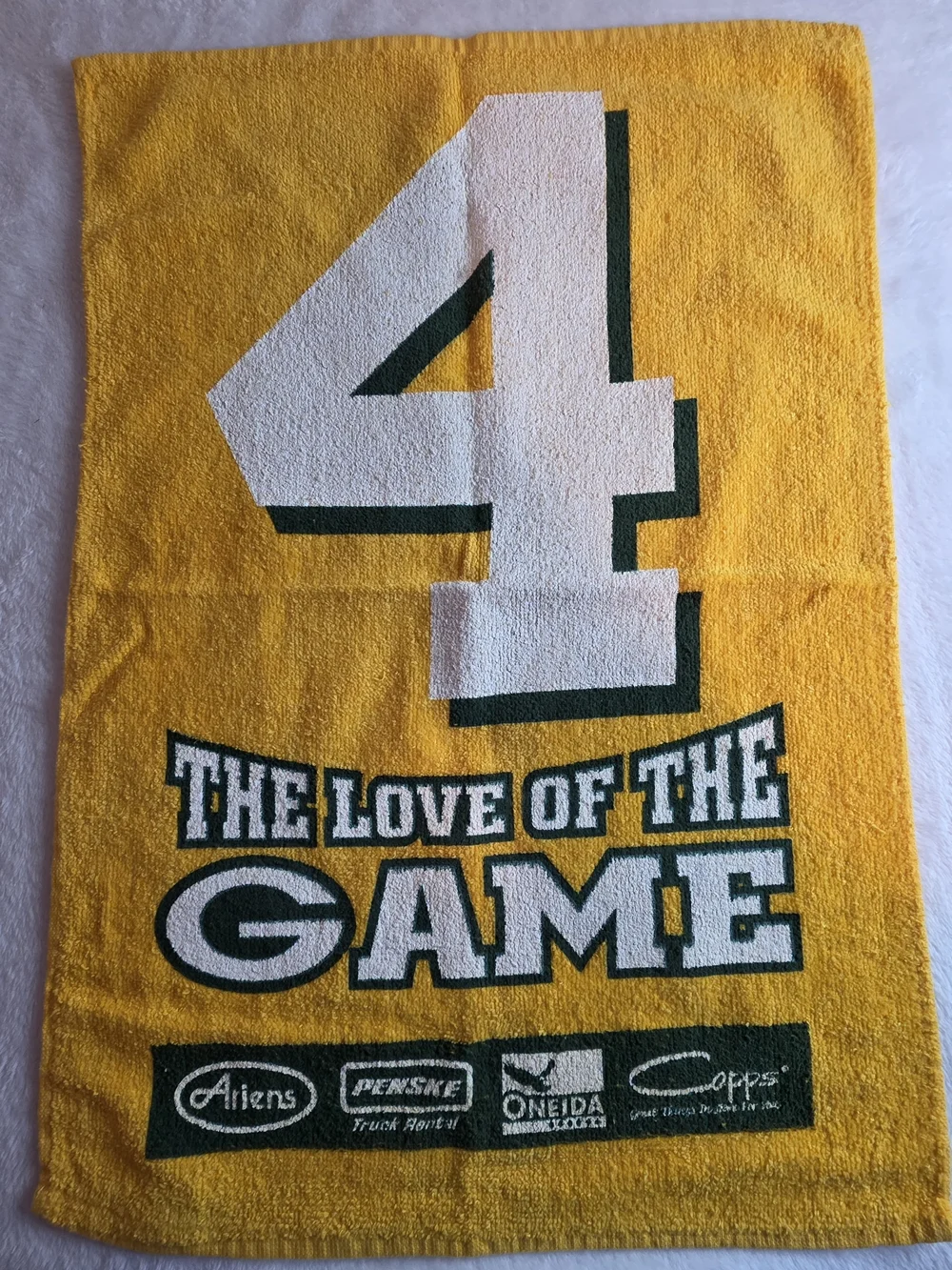 Green Bay Packers #4 “The Love of the Game” Towel Brett Favre Vintage